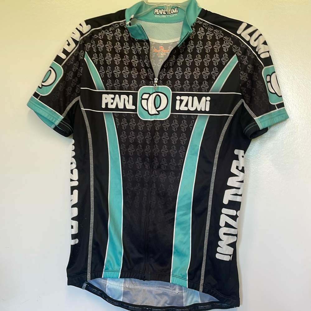 New Pearl izumi custom cycling jersey. Womens XL - great colors! Comfortable
